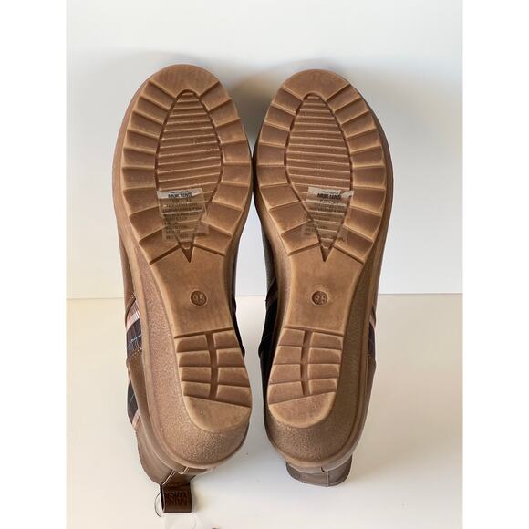 NWT Muk Luks WOMEN'S ENGLAND OXFORD WEDGE BOOTIES 9.5 - Picture 8 of 10